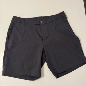 Lululemon Athletica ABC Dark Gray Flat Front Shorts sz 34 - 7”